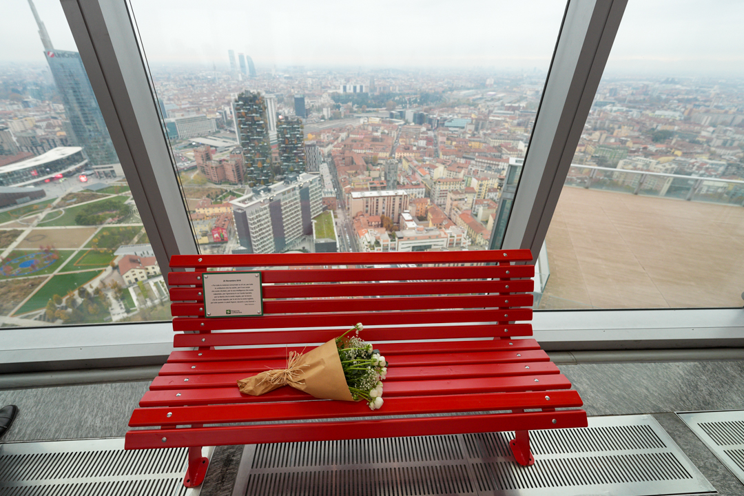 Panchina rossa al Belvedere